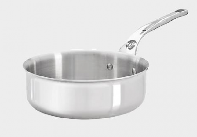 Gerade Sauteuse