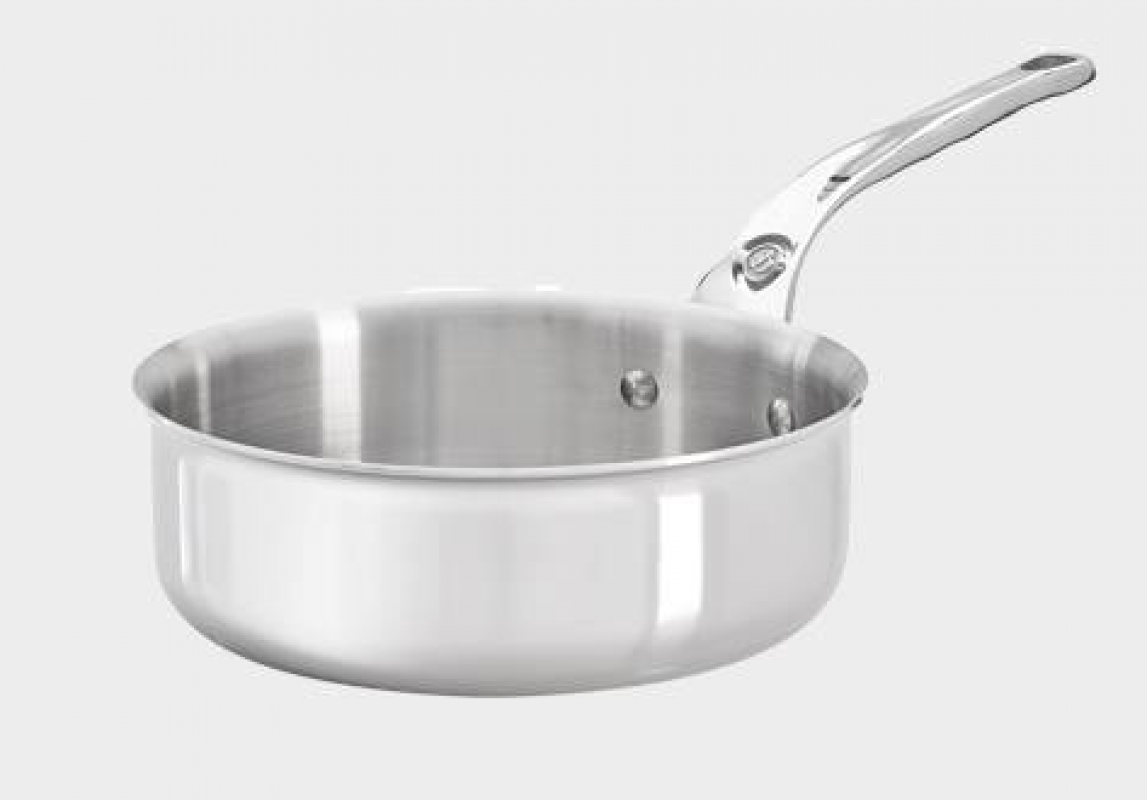 Gerade Sauteuse